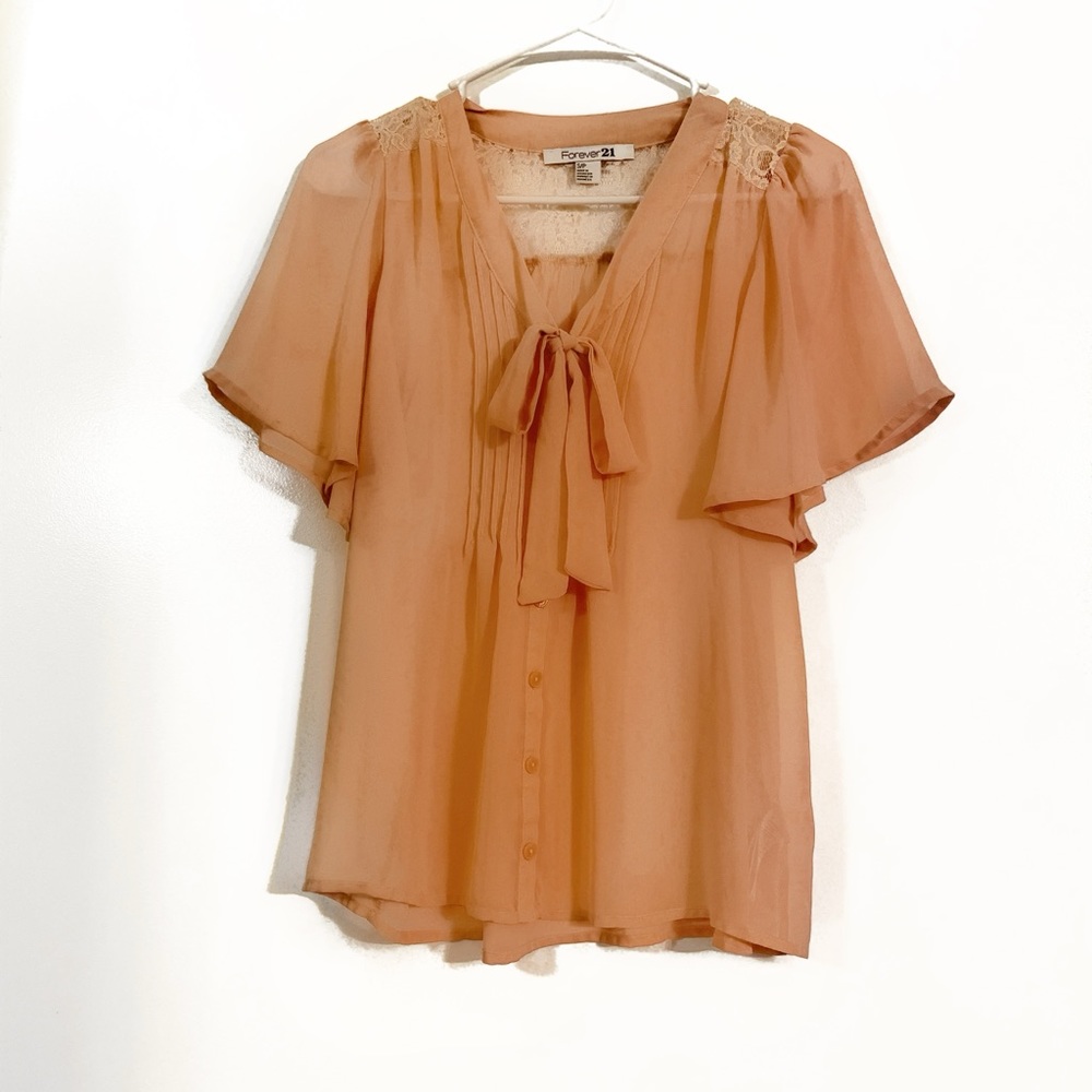 Forever 21 Lace Chiffon Bow-tie blouse